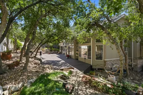 Exterior - 1927 E Bear Creek Dr S, Draper, UT 84020 photo 11 of 17