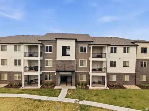 696 N 380 W, Vineyard, UT 84059