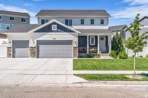 6242 S Hightower Rd W, West Valley City, UT 84081
