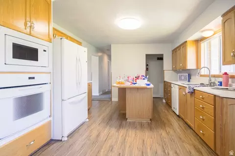 1879 E 2500 S, Naples, UT 84078 photo 12