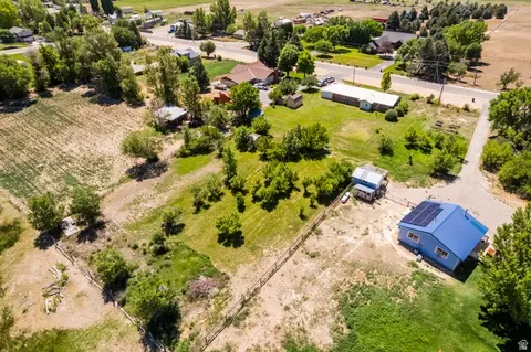 1879 E 2500 S, Naples, UT 84078 photo 34
