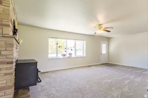 1879 E 2500 S, Naples, UT 84078 photo 7