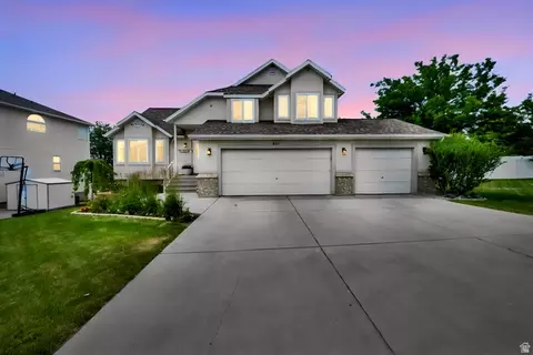 941 E Pond Ridge Dr, Draper, UT 84020