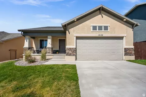 Exterior - 15152 S Eagle Chase Dr, Draper, UT 84020 photo 2 of 5