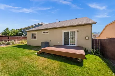 Exterior - 15152 S Eagle Chase Dr, Draper, UT 84020 photo 4 of 5