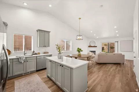 Kitchen - 15152 S Eagle Chase Dr, Draper, UT 84020 photo 1 of 2