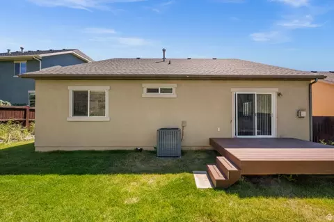 Exterior - 15152 S Eagle Chase Dr, Draper, UT 84020 photo 5 of 5
