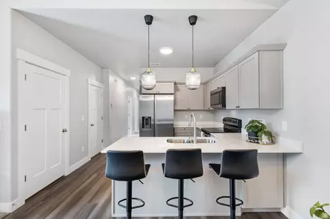 Kitchen - 13528 S Commodus Dr W #301, Riverton, UT 84065 photo 3 of 5