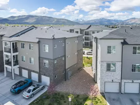 Exterior - 13528 S Commodus Dr W #301, Riverton, UT 84065 photo 5 of 7