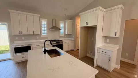 6093 W Mcalpine Ln, West Valley City, UT 84128