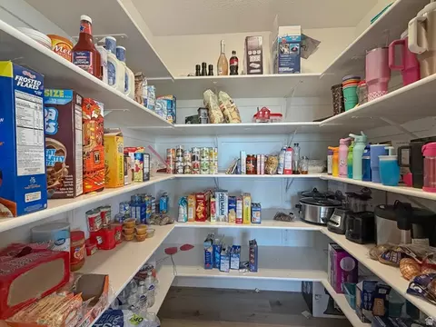 1272 W 3200 S, Perry, UT 84302 photo 9