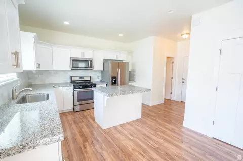 217 N 590 E, Vineyard, UT 84059 photo 6