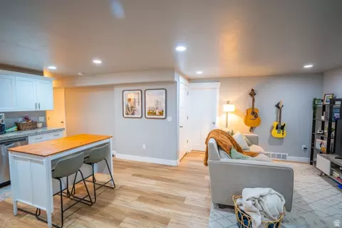 217 N 590 E, Vineyard, UT 84059 photo 17