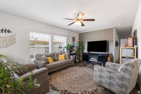 6433 S 1090 W, Murray, UT 84123 photo 5