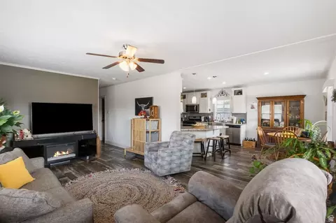 6433 S 1090 W, Murray, UT 84123 photo 7