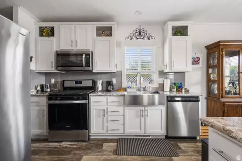 6433 S 1090 W, Murray, UT 84123 photo 12