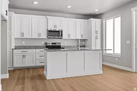 2848 W 4075 S #315, Roy, UT 84067