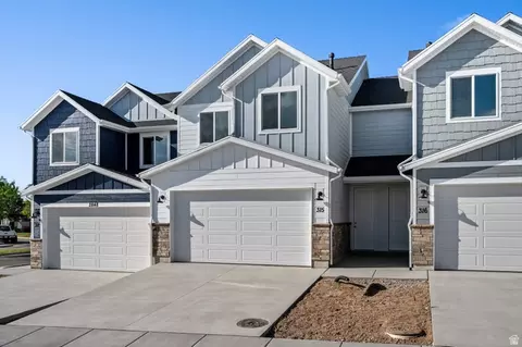 Exterior - 2848 W 4075 S #315, Roy, UT 84067 photo 3 of 3