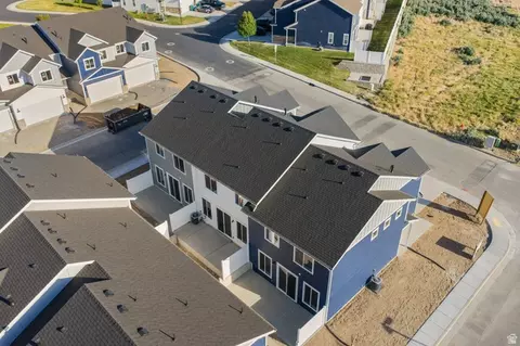 View/Area - 2848 W 4075 S #315, Roy, UT 84067 photo 2 of 2