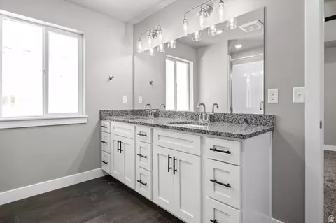 Bath - 2848 W 4075 S #315, Roy, UT 84067 photo 1 of 3