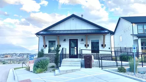 Exterior - 4477 E Hurstbourne Dr, Eagle Mountain, UT 84005 photo 3 of 6