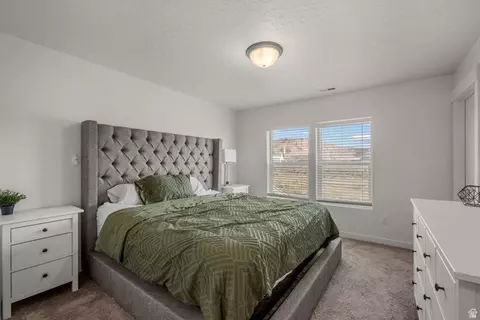 4477 E Hurstbourne Dr, Eagle Mountain, UT 84005 photo 17