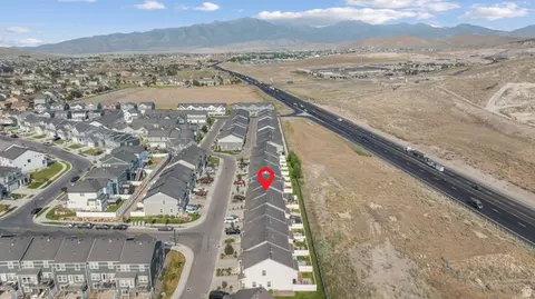 4477 E Hurstbourne Dr, Eagle Mountain, UT 84005 photo 39