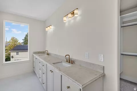 Bath - 1625 N 320 E #2, Orem, UT 84057 photo 2 of 3