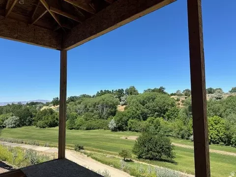 Exterior - 1237 E Amaryllis Way, Layton, UT 84040 photo 2 of 3