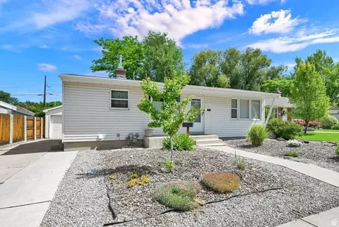 253 Chestnut Ln, Logan, UT 84321 photo 2