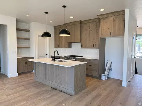 6386 S Larry Way #141, South Weber, UT 84405