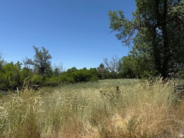 1792 Valley View Dr N, Layton, UT 84041