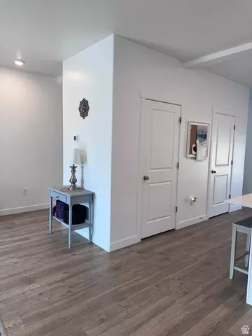 Entry Way - 3928 Cougar Ln, Eagle Mountain, UT 84005 photo 2 of 10