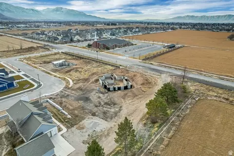 View/Area - 2583 E 300 S, Spanish Fork, UT 84660 photo 2 of 4