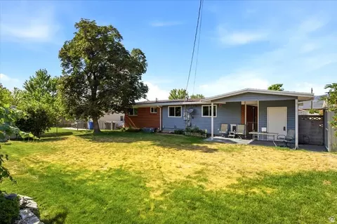 Exterior - 272 E 1400 N, Bountiful, UT 84010 photo 4 of 11