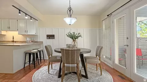 Dining - 3077 E Nordic Dr S, Sandy, UT 84093 photo 3 of 5