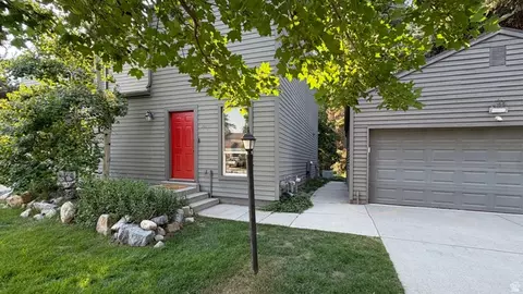 Exterior - 3077 E Nordic Dr S, Sandy, UT 84093 photo 2 of 7