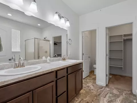 Bath - 389 W 300 S, Orem, UT 84058 photo 2 of 3