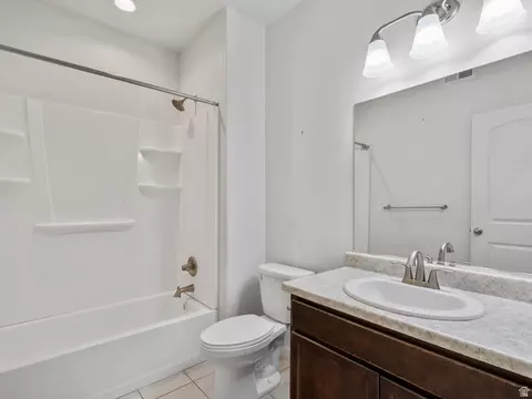 Bath - 389 W 300 S, Orem, UT 84058 photo 3 of 3