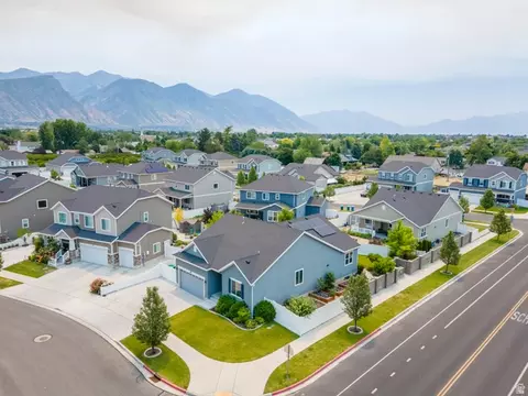 View/Area - 389 W 300 S, Orem, UT 84058 photo 5 of 5