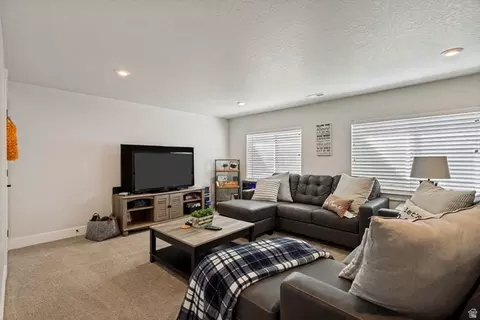 Living - 2285 W Sunrise Ranch Dr, Mapleton, UT 84664 photo 6 of 8