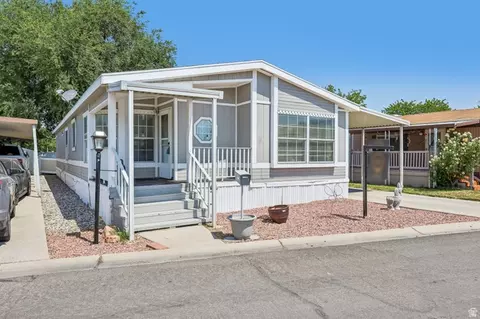 1112 W Carmellia Dr #16, Taylorsville, UT 84123
