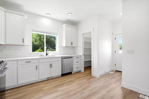 862 Cahoon Cir, Ogden, UT 84401 photo 5