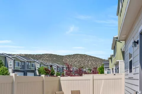 4316 E Grassland Way, Eagle Mountain, UT 84005 photo 27