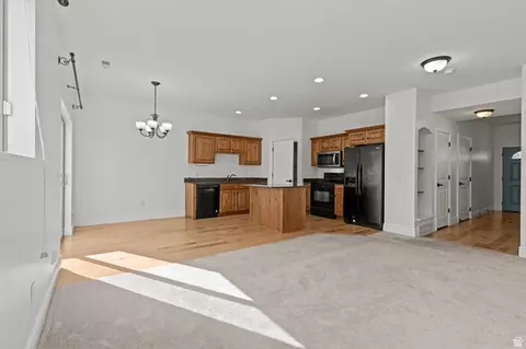 227 E 700 N, Smithfield, UT 84335 photo 4