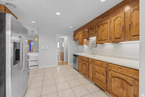 3156 E 4430 S, Holladay, UT 84124 photo 5