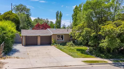 3156 E 4430 S, Holladay, UT 84124 photo 1