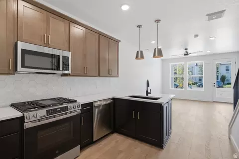 11331 S Lake Run Rd W, South Jordan, UT 84009