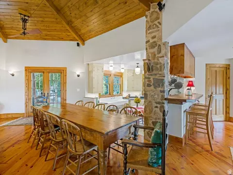 Dining - 252 N 400 E, Centerville, UT 84014 photo 1 of 1