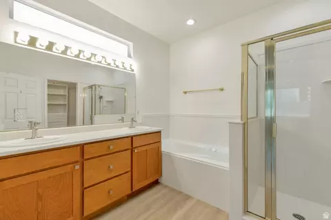 Bath - 542 E Land Rush Dr, Midvale, UT 84047 photo 1 of 4